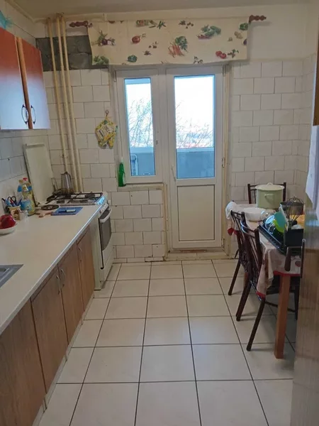 Pantelimon, P-ta Delfinului, Mega Mall, Parc National, semistradal 3/8 2bai